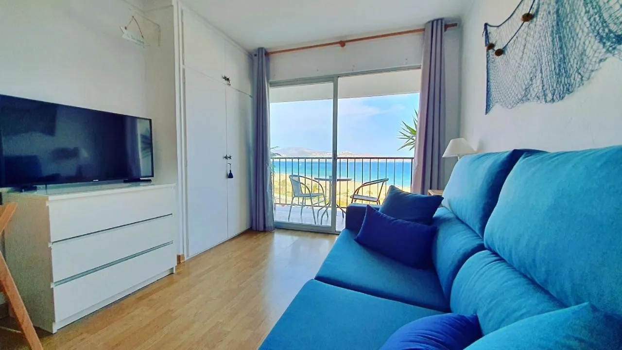 Apartment Cozy Beach-Front Studio With Amazing Sea View Empuriabrava Spanien